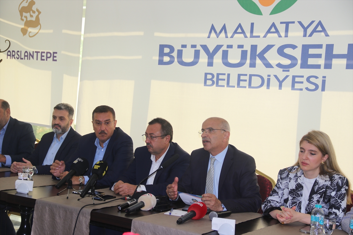 Malatya'da 300 Bininci Deprem Konutunun Kura Çekilişi Heyecan Yarattı