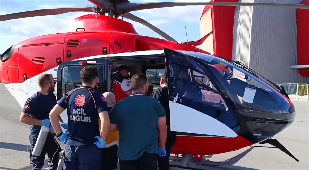 Çorum'da 8 Aylık Bebeğin Hayatını Kurtaran Acil Helikopter Operasyonu