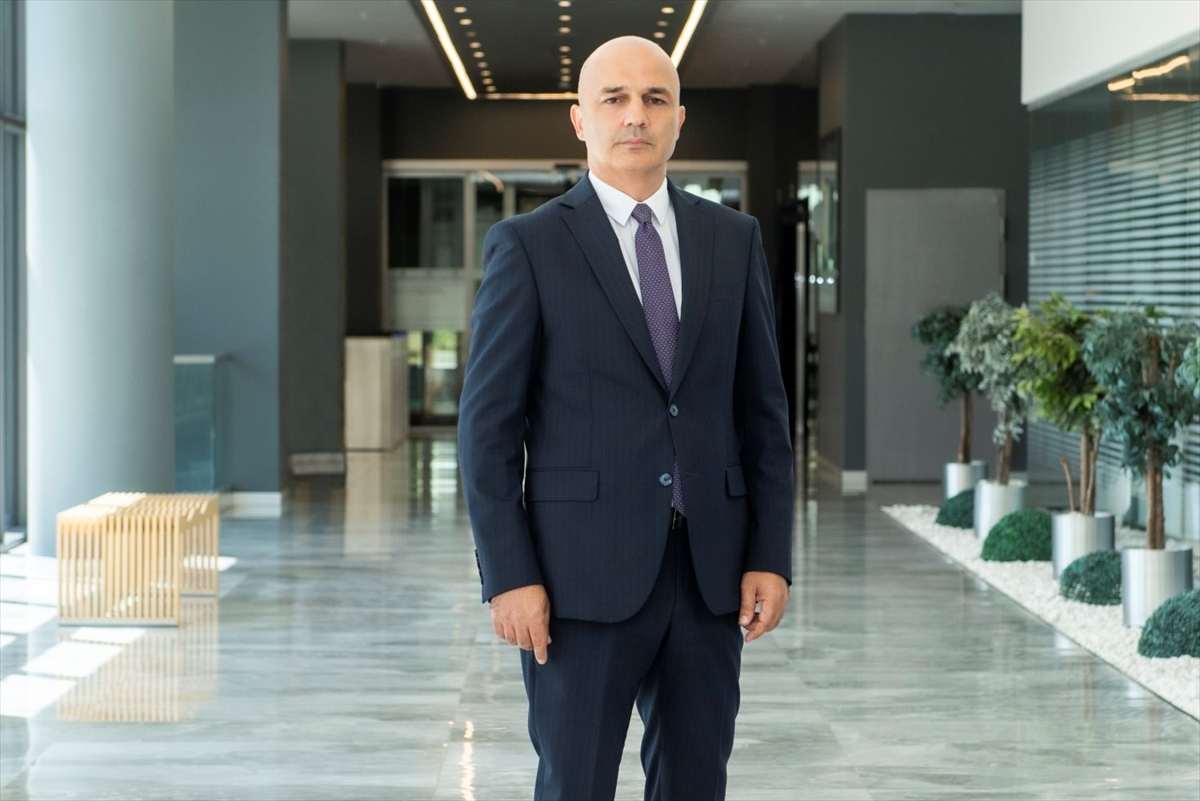 Şişecam'da Yönetim Kadrosu Yenilendi Başar Tırpancı Göreve Başladı
