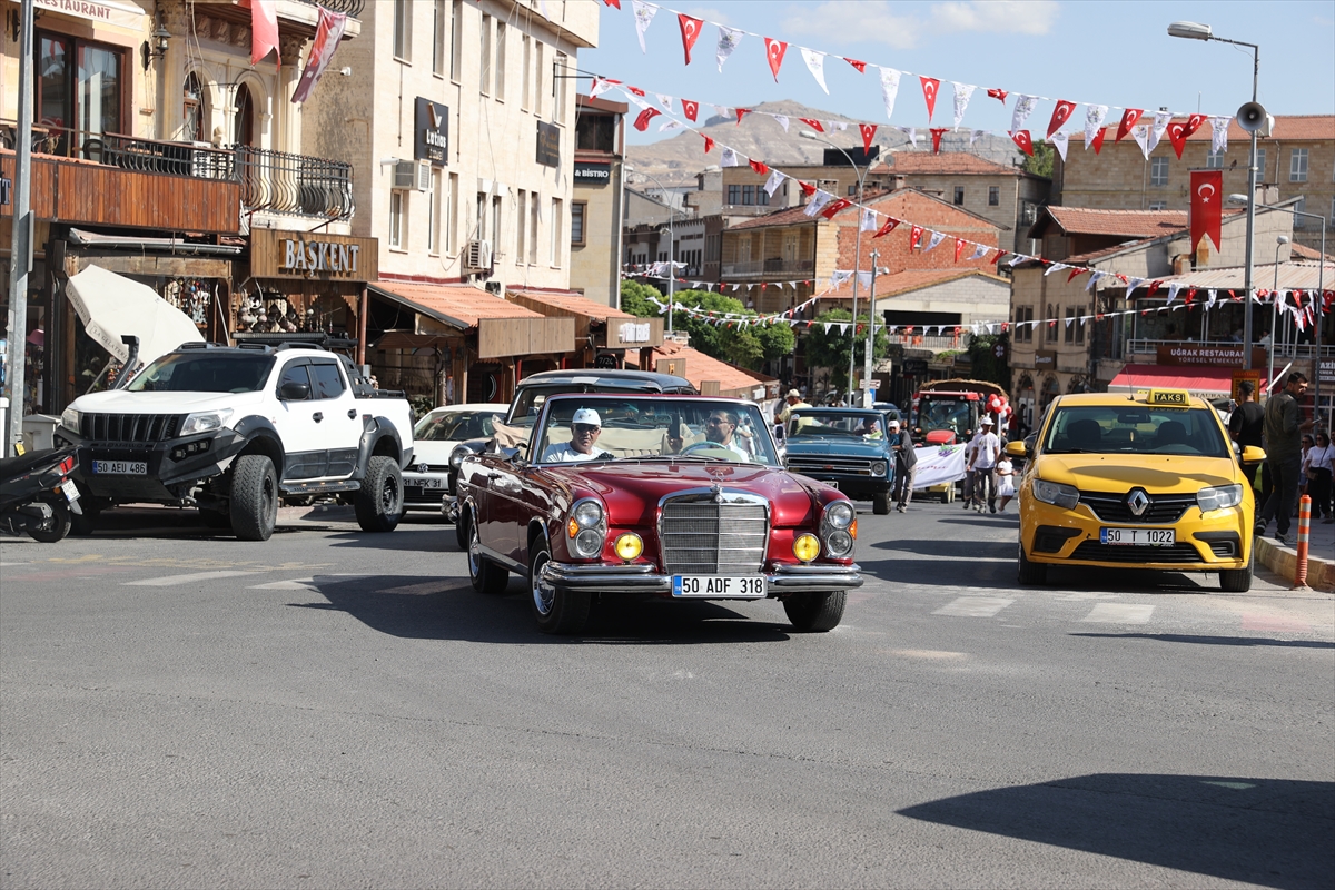 Ürgüp'te Renkli Anlar: 53. Bağ Bozumu Festivali Coşku Dolu Geçti