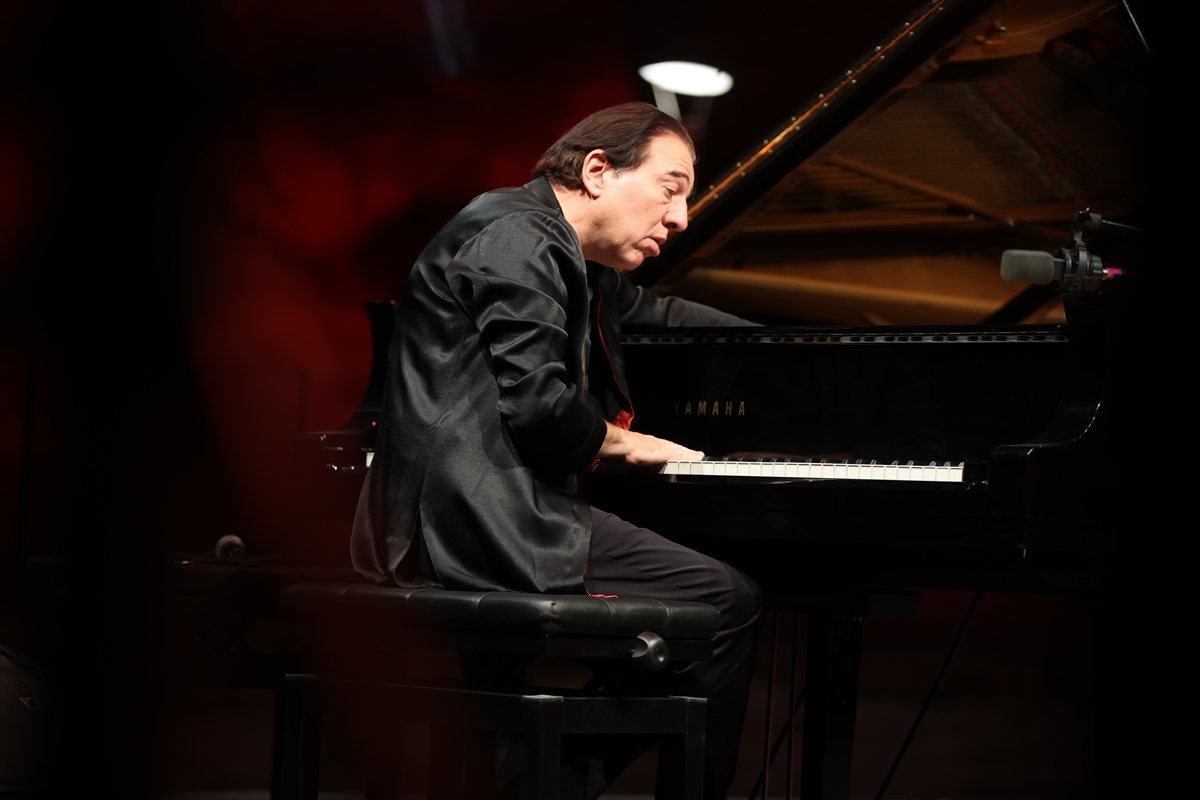 Kapadokya'da Büyülü Gece: Fazıl Say ve Nakamura Hayato Tarihi Buluşma