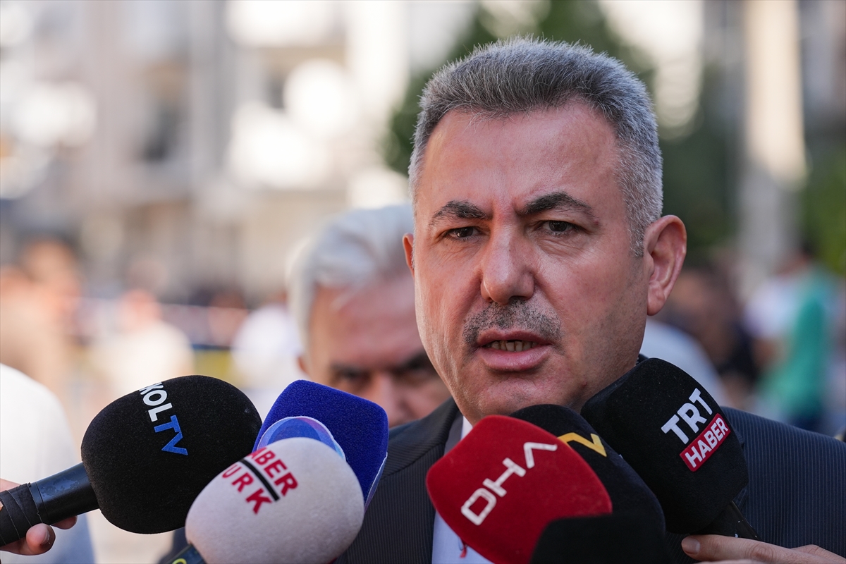 İzmir'de Polis Karakoluna Silahlı Saldırı: 2 Polisimiz Şehit Oldu