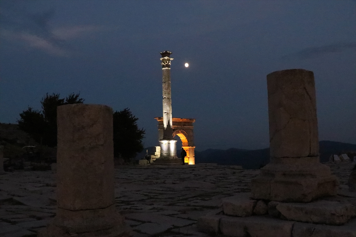 Sagalassos Antik Kenti Gece Ziyaretçilerini Büyülemeye Hazırlanıyor