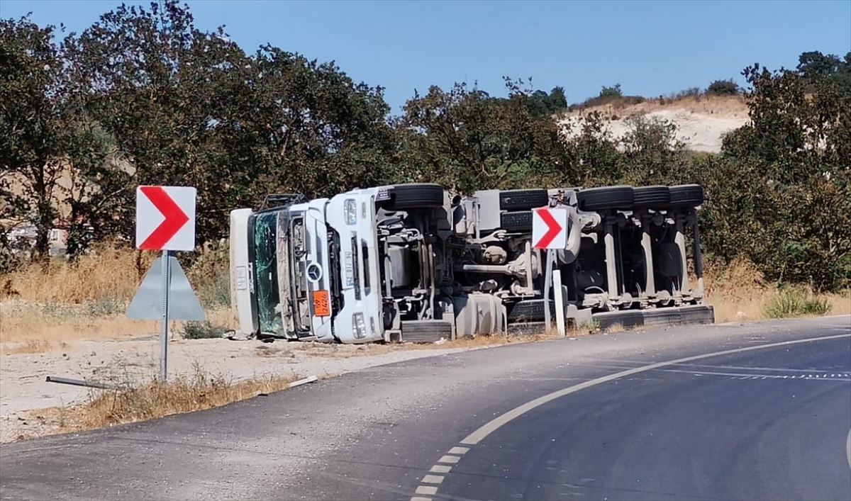 Balıkesir'de Kimyasal Yüklü Tankerin Devrilmesi Herkesi Endişelendirdi