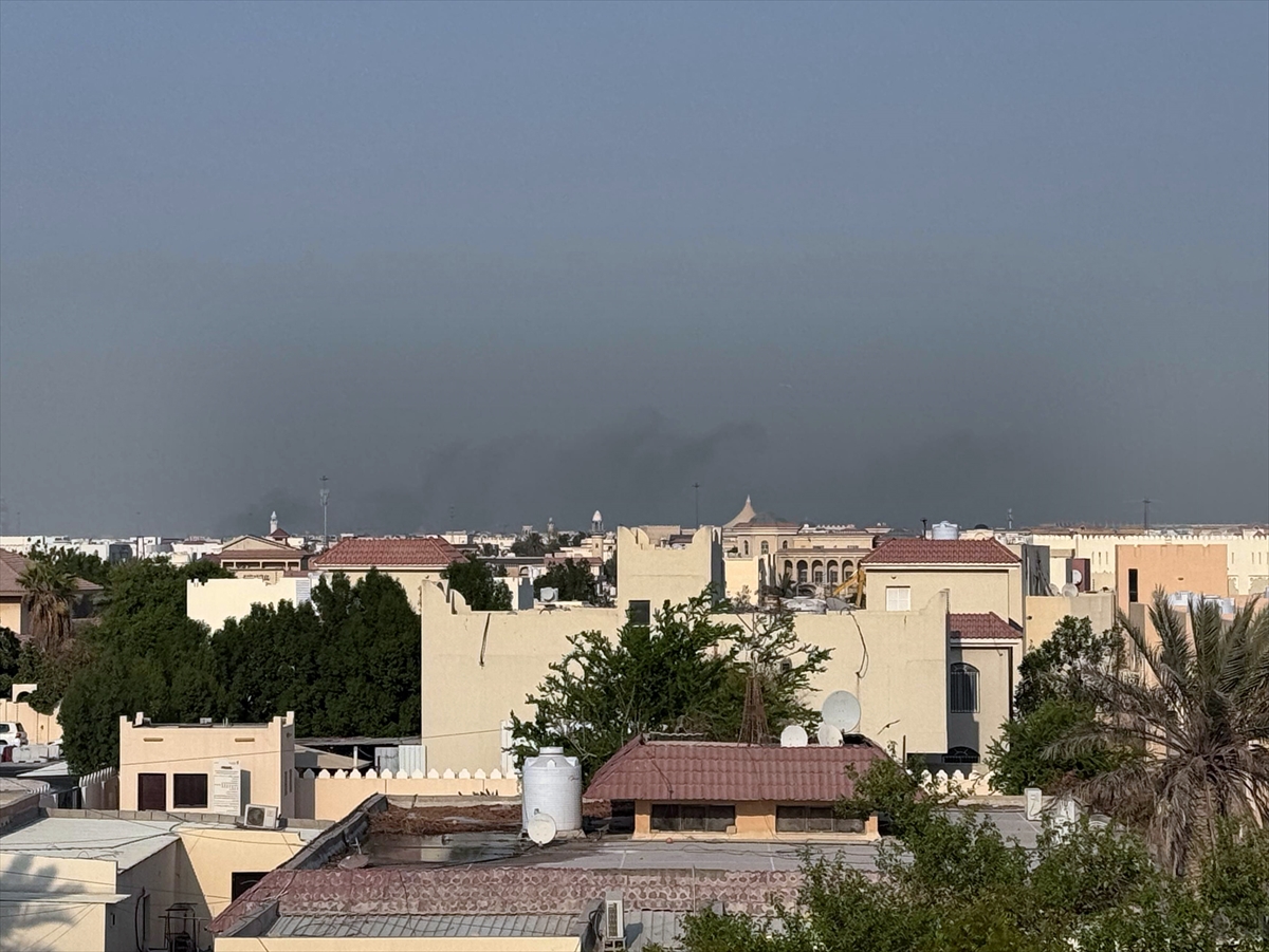 Doha'da Gizemli Patlamalar Canlı Yayında Görüldü