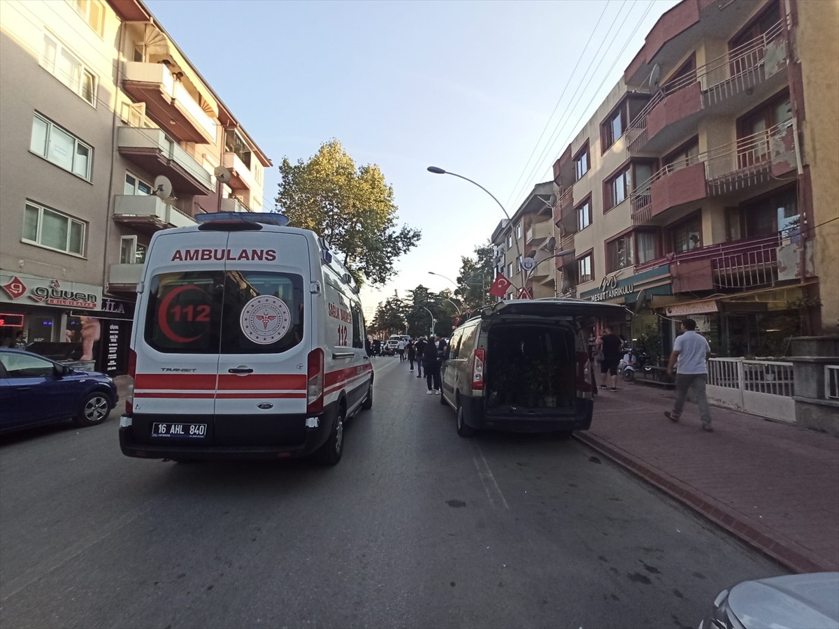 Bursa'da Olay: Genç Motosiklet Sürücüsü Ağır Yaralandı