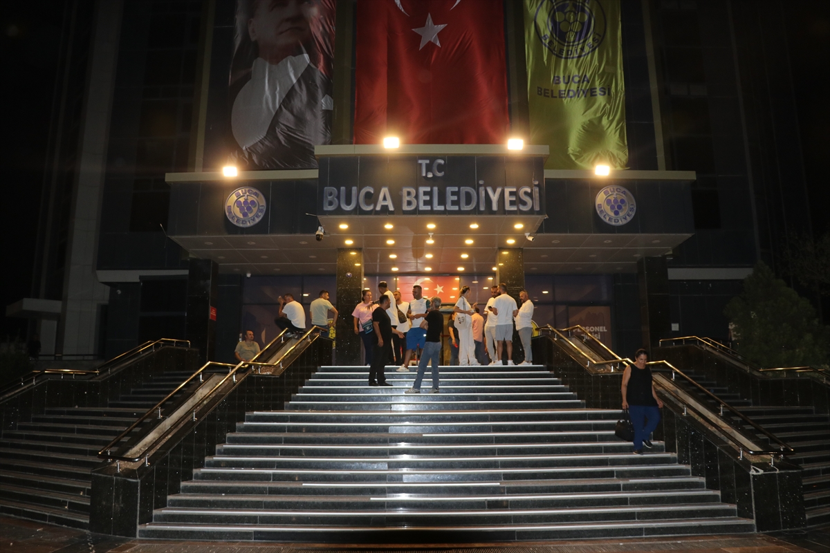 Buca Belediyesi'nde Gergin Anlar Yükseliyor: İşçilerden Büyük Tepki