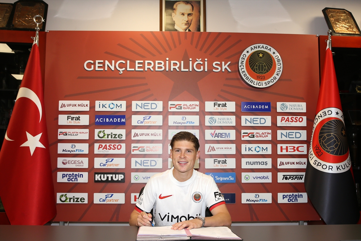 Gençlerbirliği'nin Sürpriz Transferi Kevin Csoboth Sahalarda