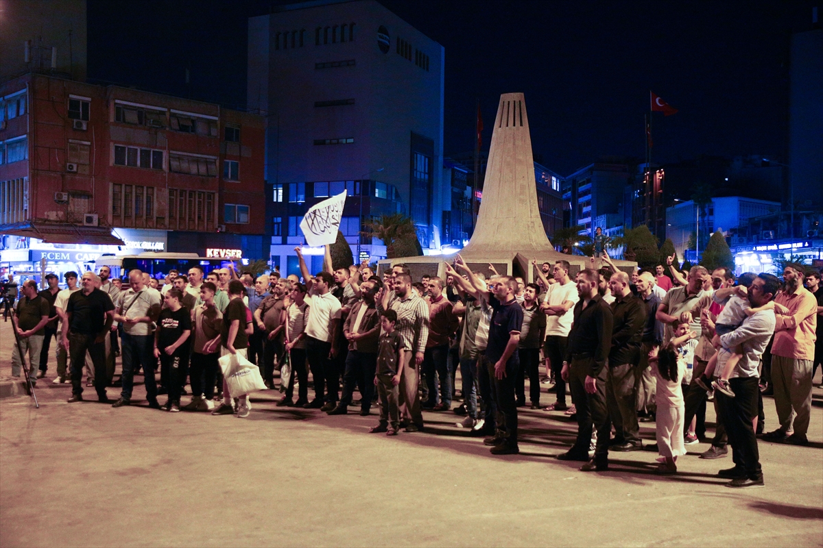 Adana'da İsrail Protestosuna Yoğun Katılım