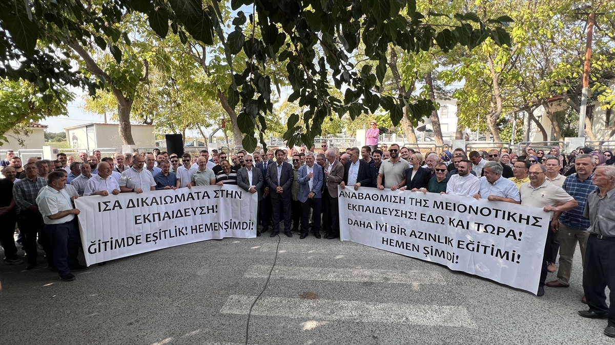 Batı Trakya Türkleri Eğitim Hakları İçin Ses Yükseltti