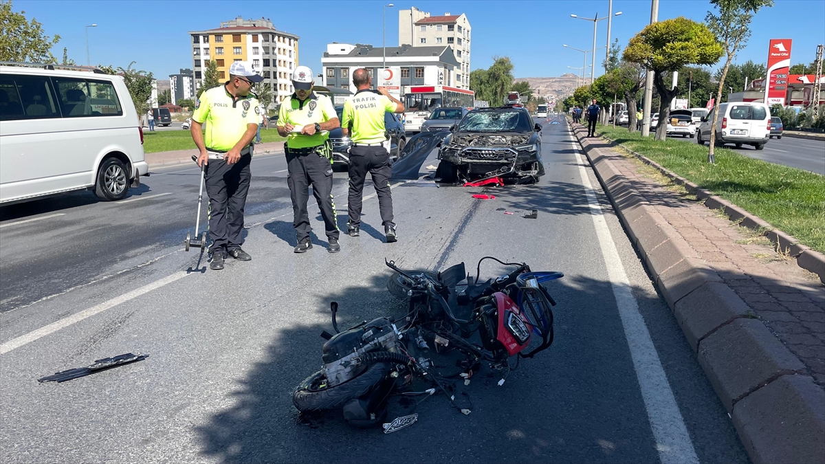 Kayseri'de Motor Kazası Acı Sonuçlar Doğurdu