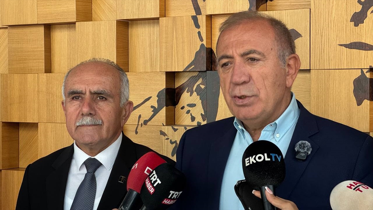 CHP İstanbul'da Sular Durulmuyor: Gürsel Tekin'den Açıklamalar