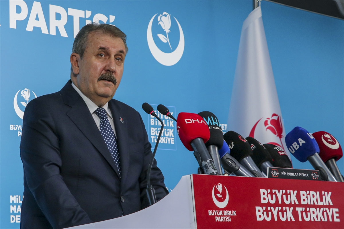 Destici'den İsrail'e Sert Tepki: Tehlikeli İttifaklar Ortaya Çıktı