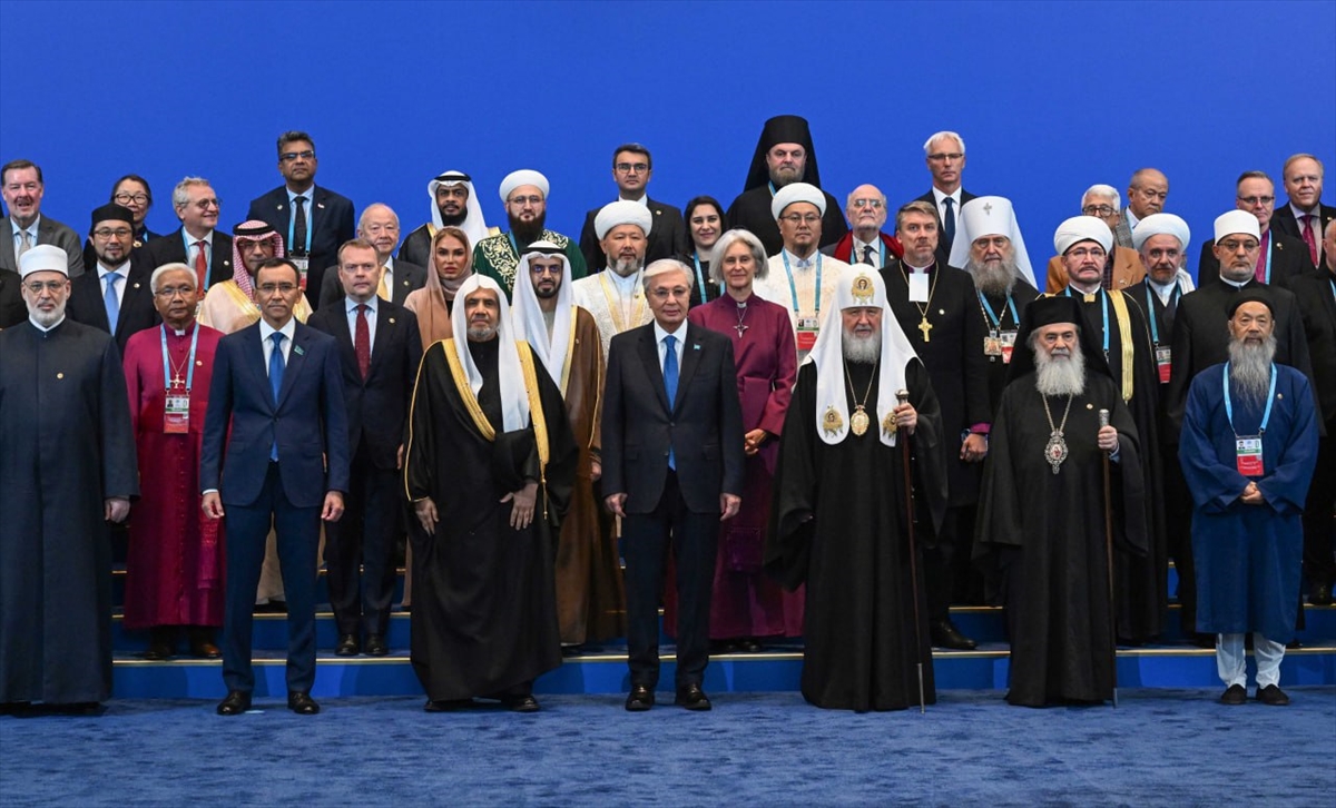 Kazakistan'da Dinlerarası Büyük Buluşma Düzenlendi