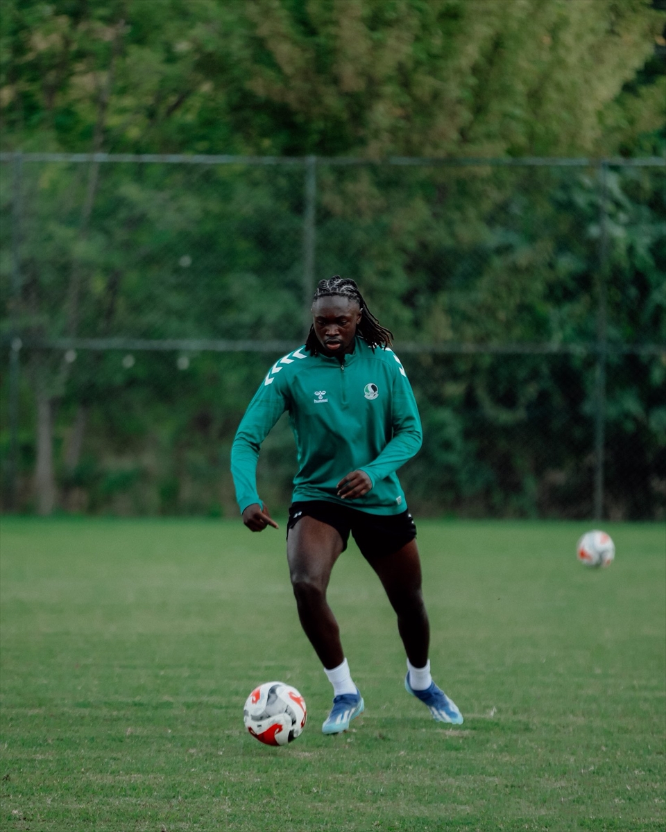Sakaryaspor, Kritik Maç Öncesi Hazırlıklarını Tam Gaz Sürdürüyor