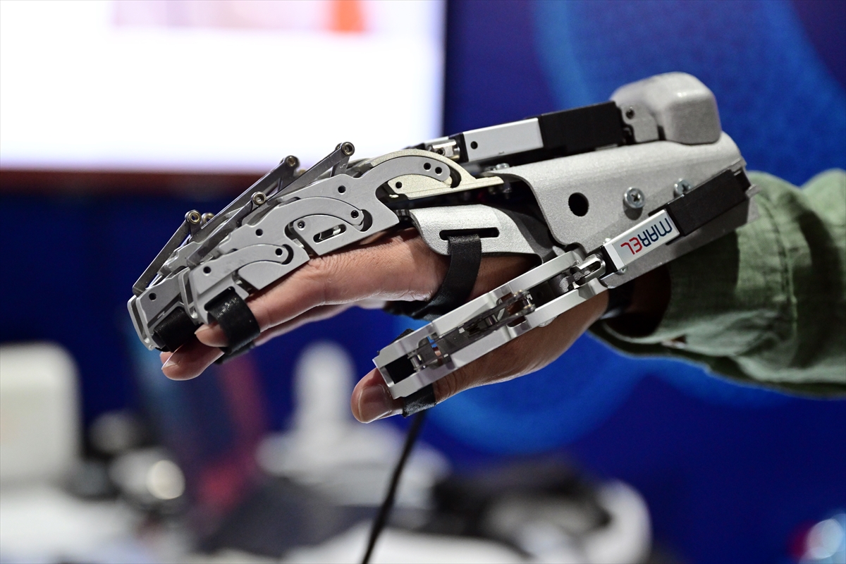 Yerli Yapım Robotik El Rehabilitasyon Sistemi Sağlık Hizmetlerini Dönüştürecek