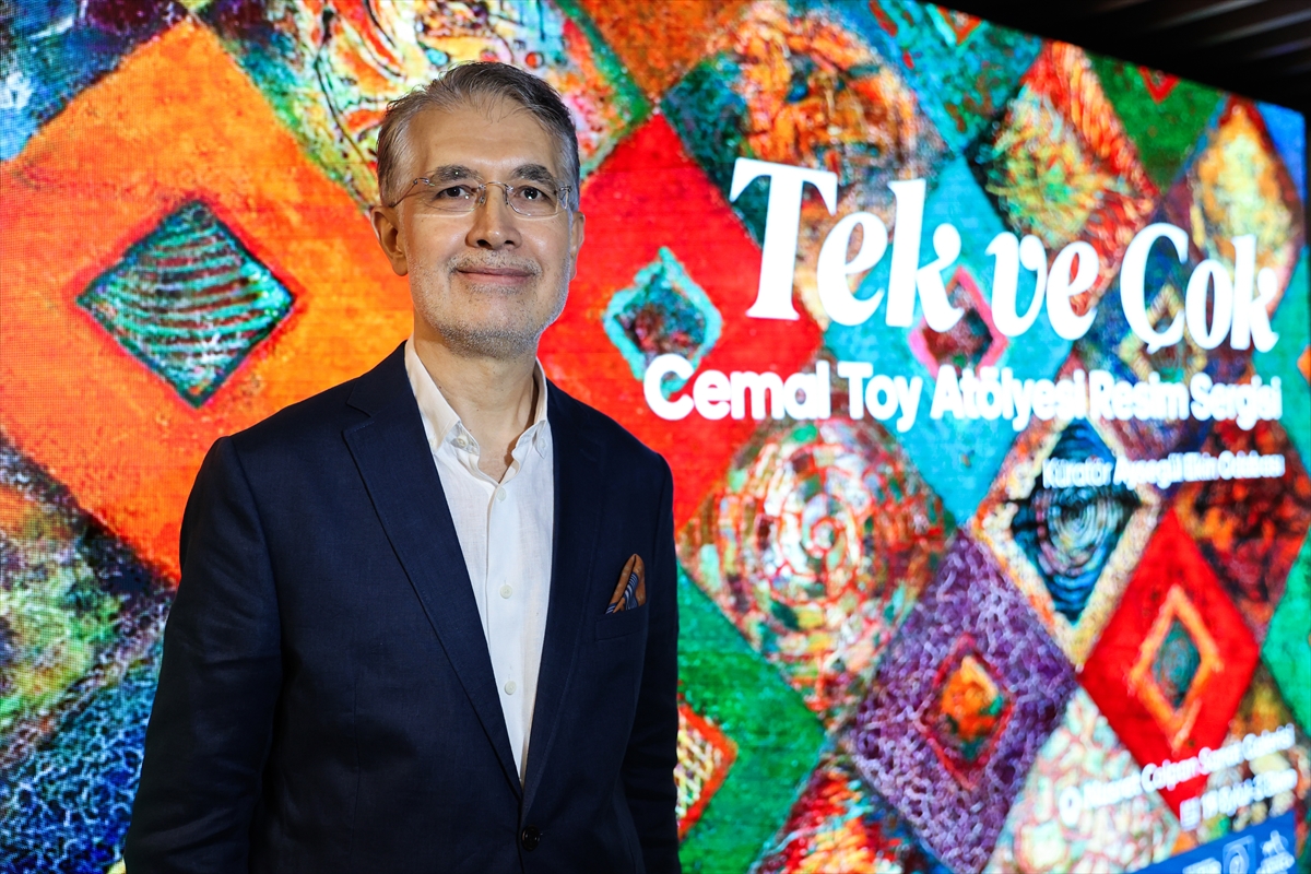 Cemal Toy'un 'Tek ve Çok' Sergisi Kapılarını Açtı
