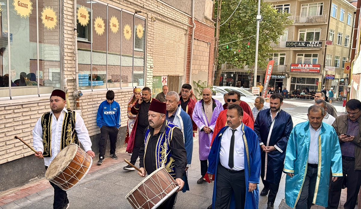 Ahilik Haftasında Renkli Başlangıç: Davul Zurna Eşliğinde Kutlama