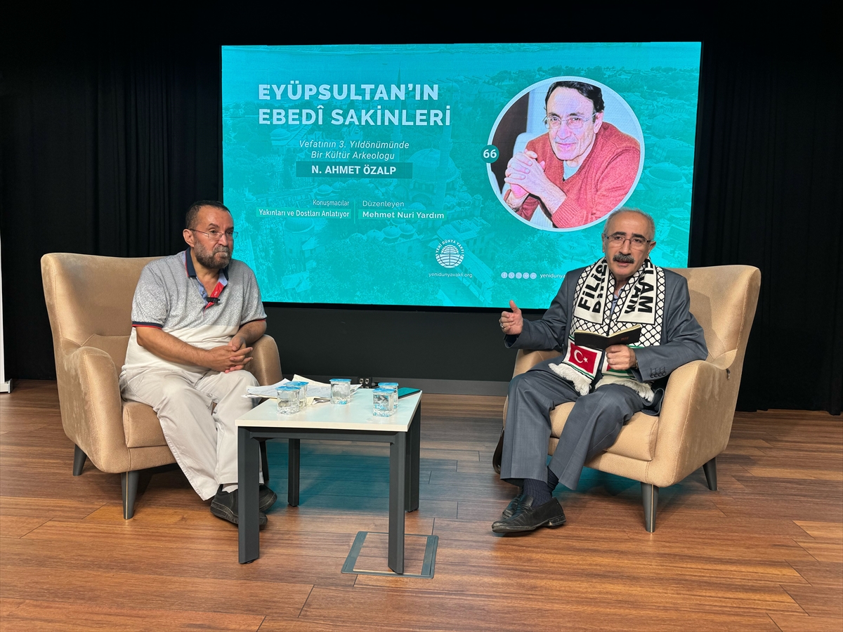 Edebiyat Dünyasına Adanmış Bir Ömür: N. Ahmet Özalp Anıldı