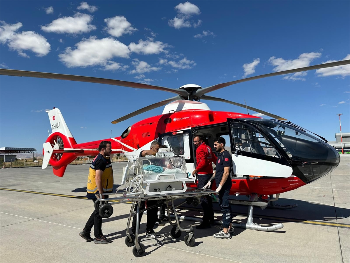 Ambulans Helikopter Bebek İçin Seferber Oldu