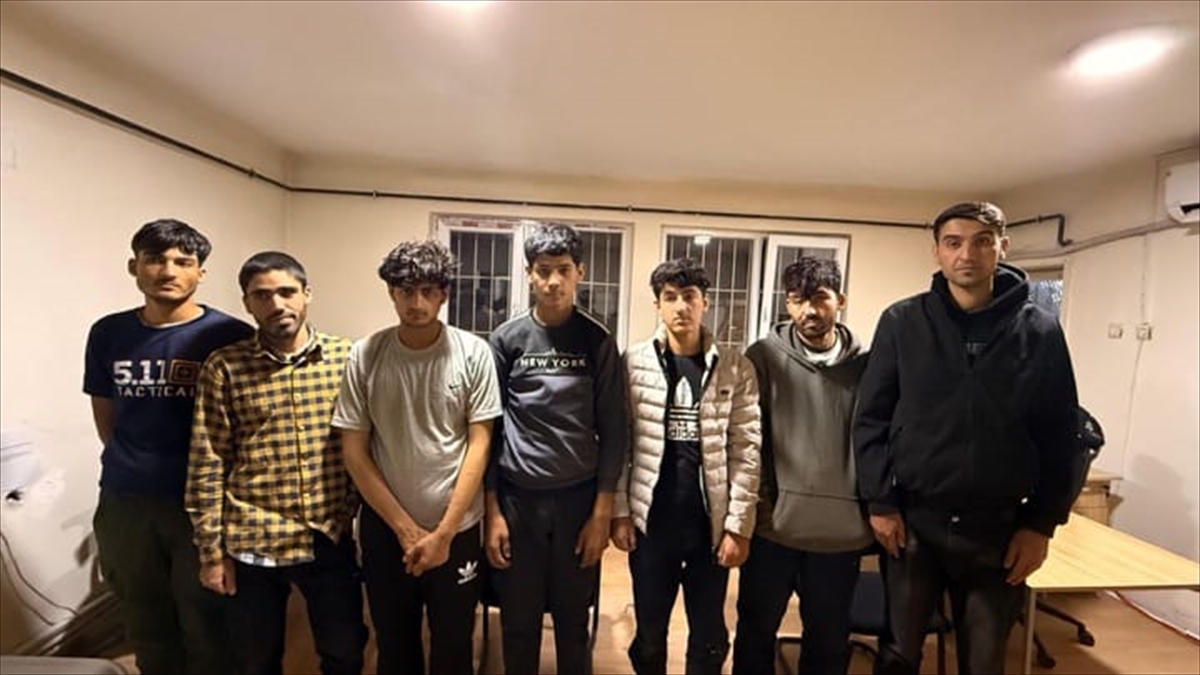 Amasya Ormanlarında Şaşırtıcı Olay: 8 Düzensiz Göçmen Yakalandı