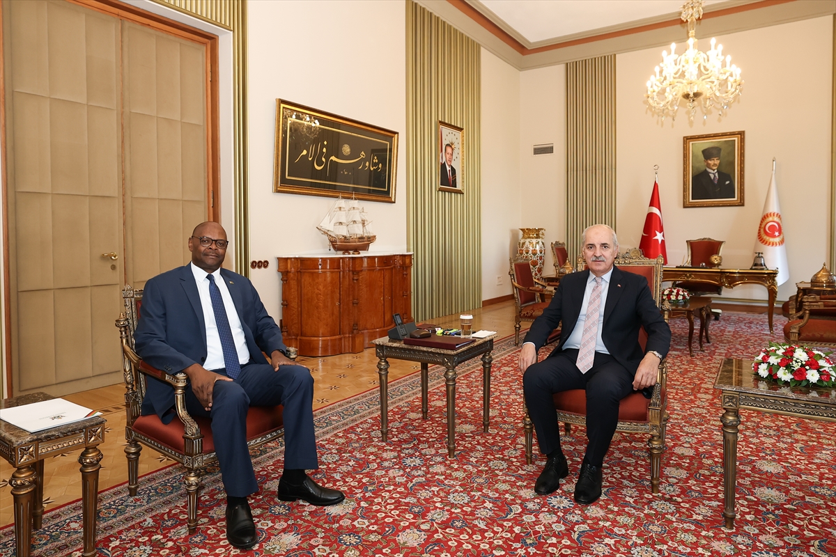 Kurtulmuş’un Sürpriz Kabulü Gündeme Damga Vurdu