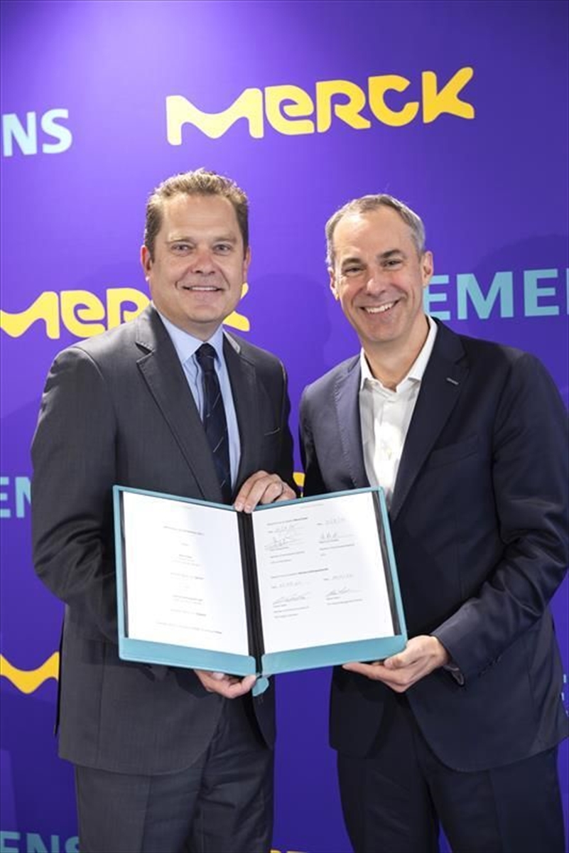 Siemens ve Merck İlaç Keşfinde Devrim Yapıyor