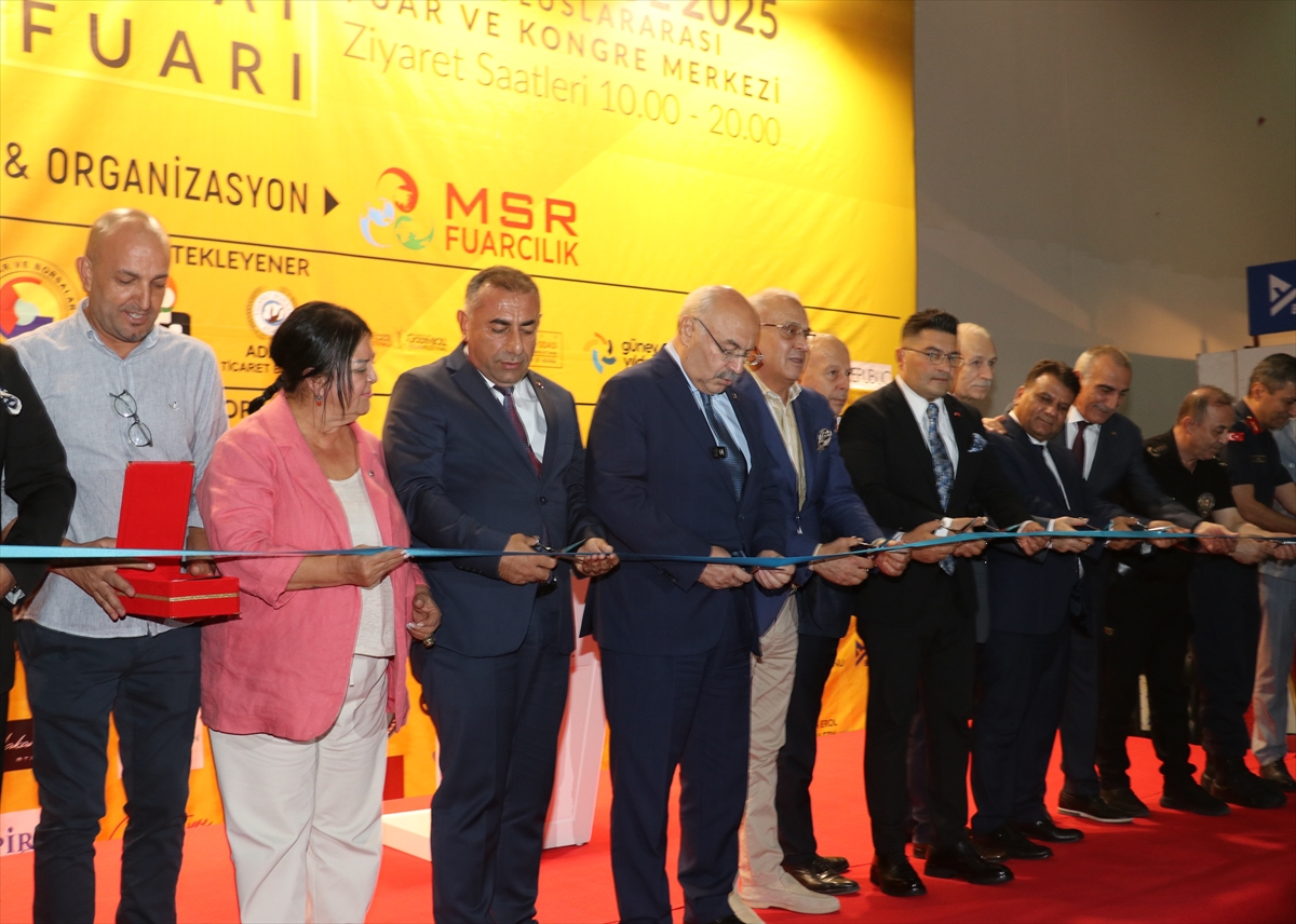 Adana'da Sanat Tutkunlarını Buluşturan Etkinlik: Çağdaş Sanat Fuarı Coşkusu