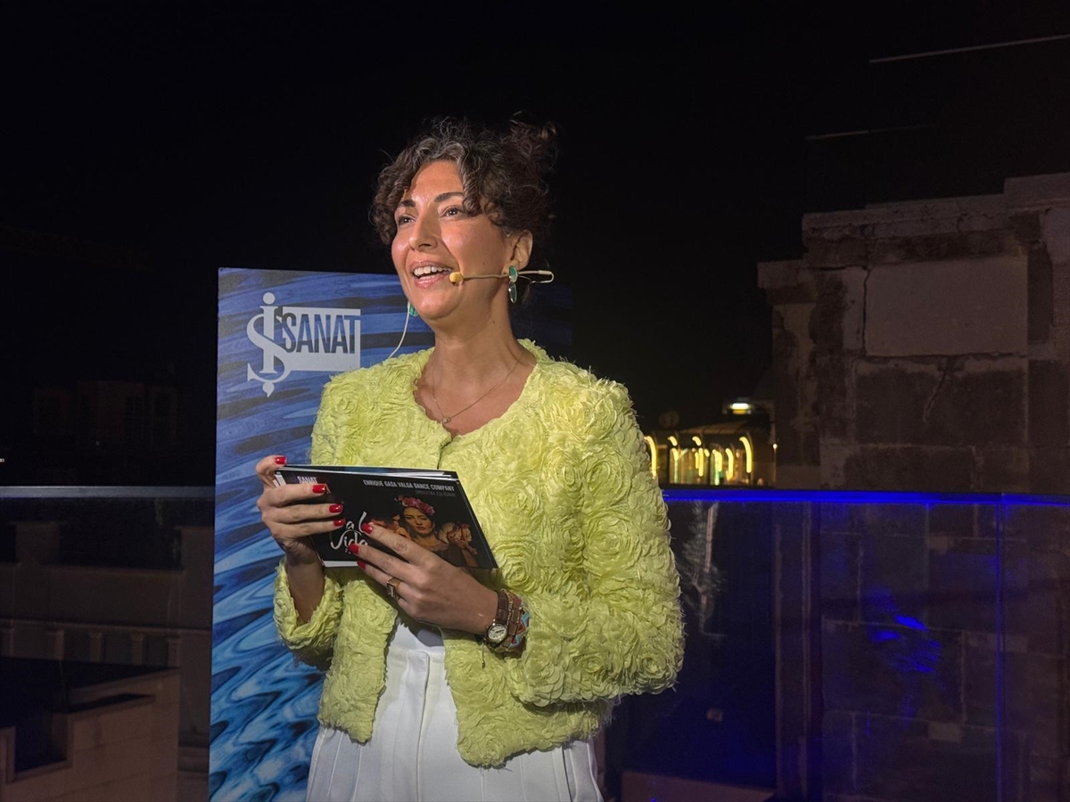 İş Sanat'ın Yeni Sezonunda Sürpriz İsimler ve Unutulmaz Anlar