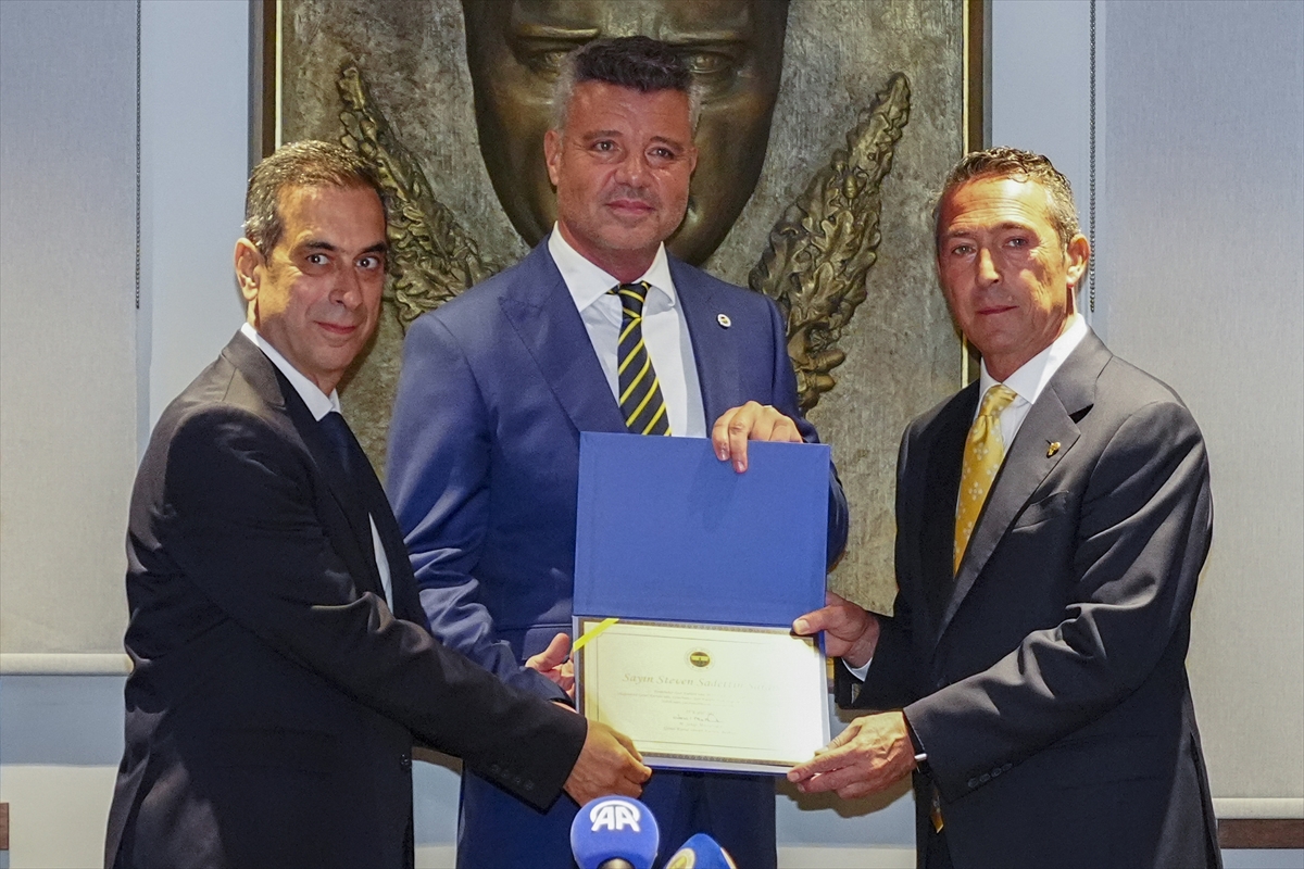 Fenerbahçe'nin Yeni Başlangıcı Yuvarlandı Çekemeyen Patlasın!