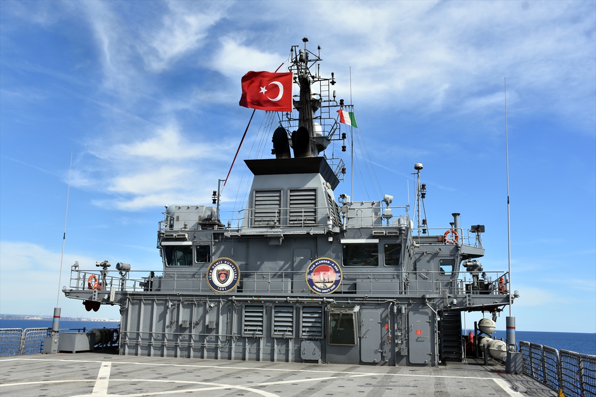 Türk Donanması İtalya'da Nefes Kesti TCG Alemdar'dan Büyük Başarı