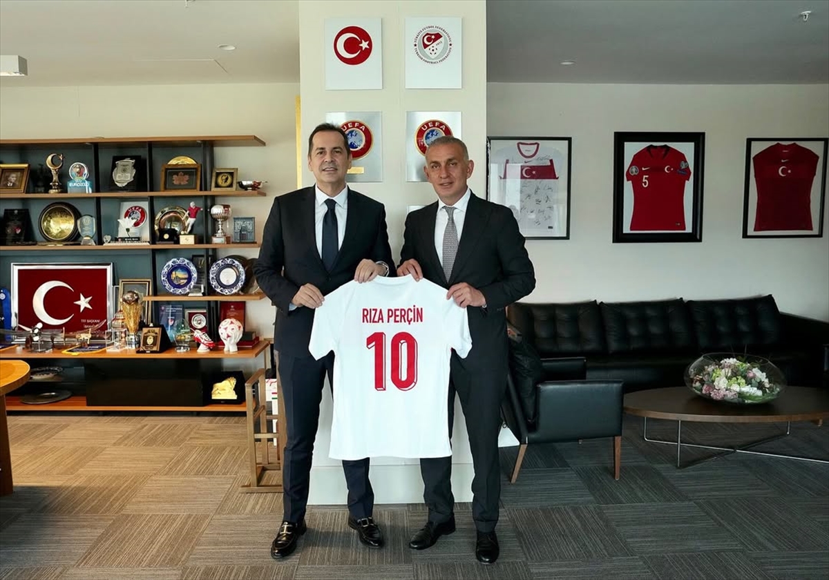 TFF'ye Sürpriz Ziyaret Antalyaspor'dan Önemli Mesajlar