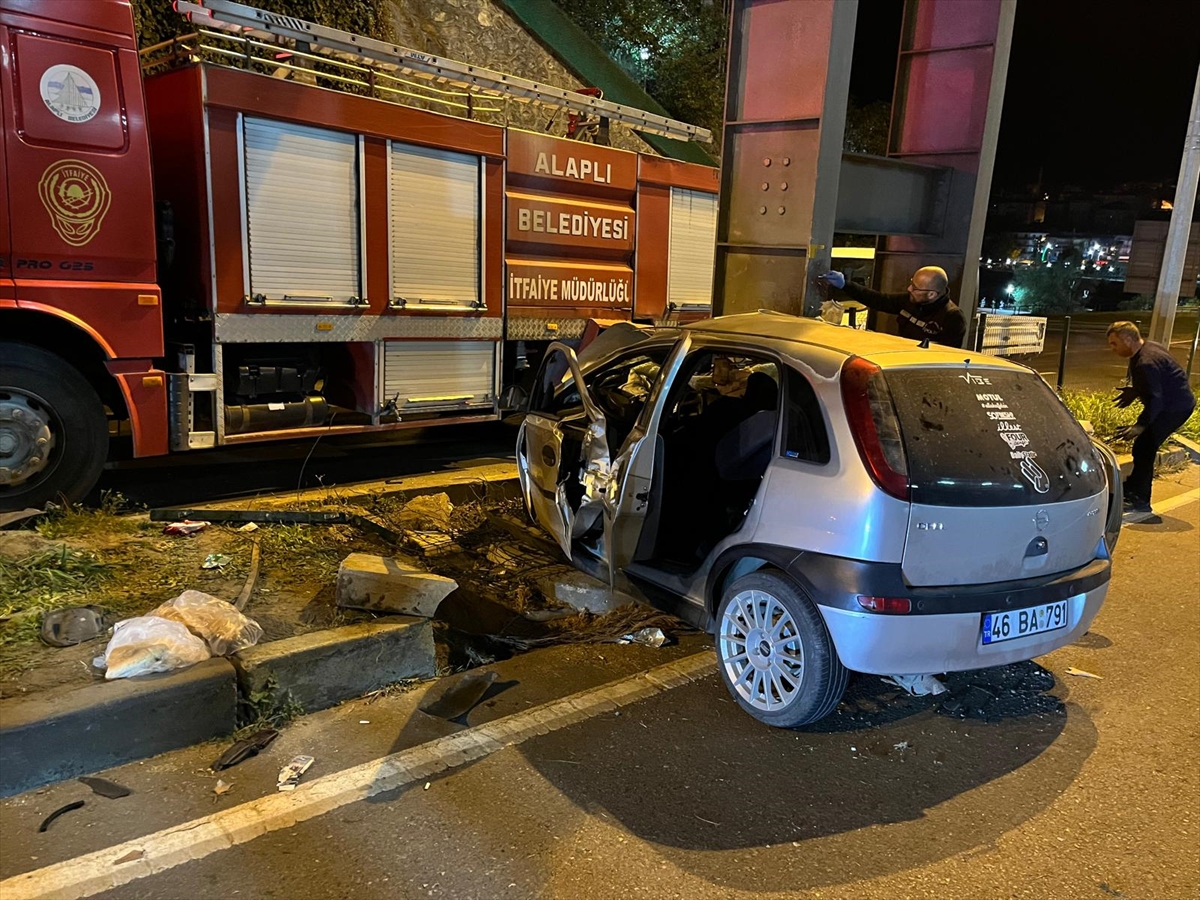 Zonguldak'ta Ürpertici Kaza Üst Geçitte İki Can Aldı