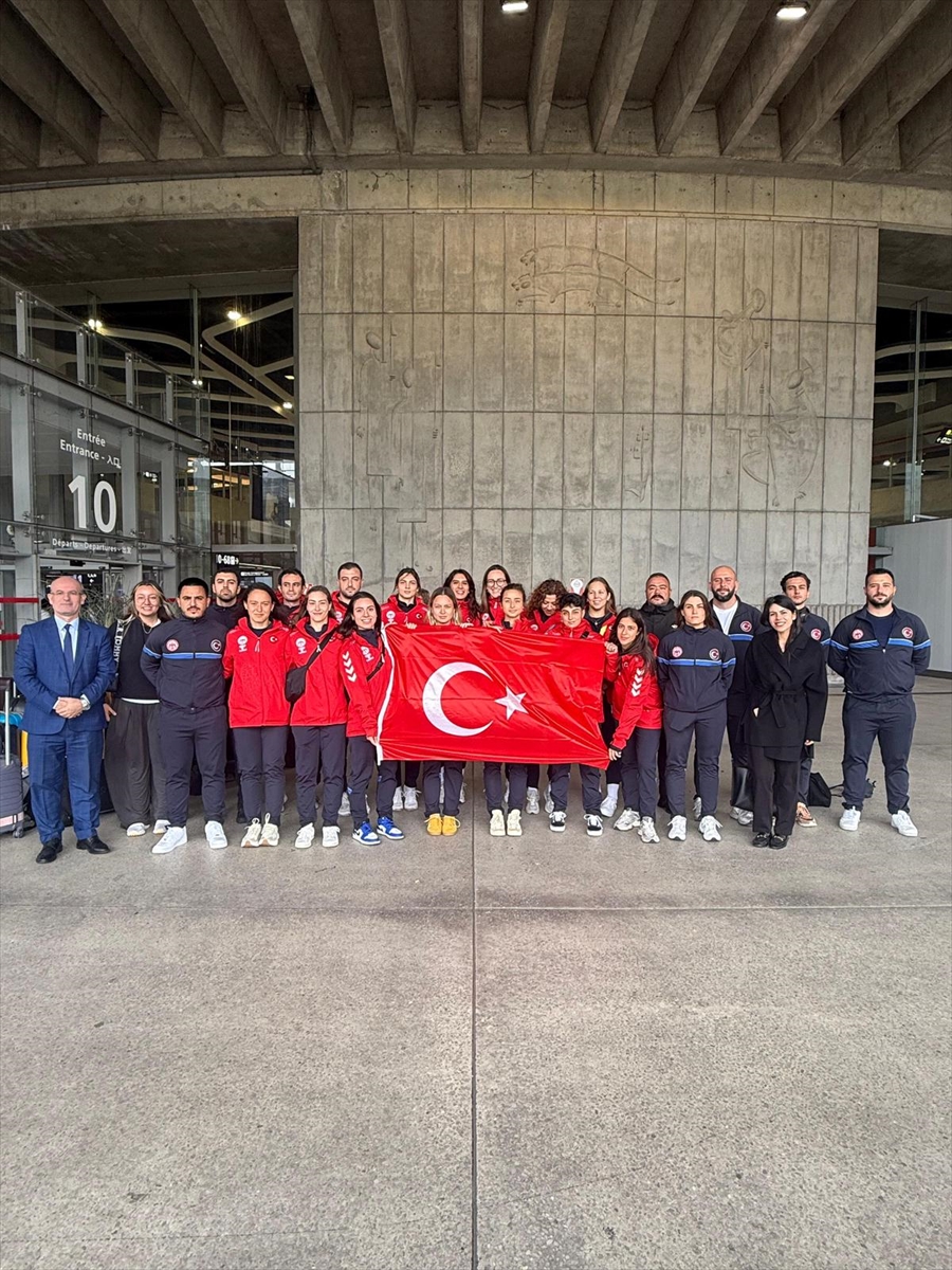 Flag Futbol Kadın Milli Takımı Avrupa'da Başarıya Koşuyor