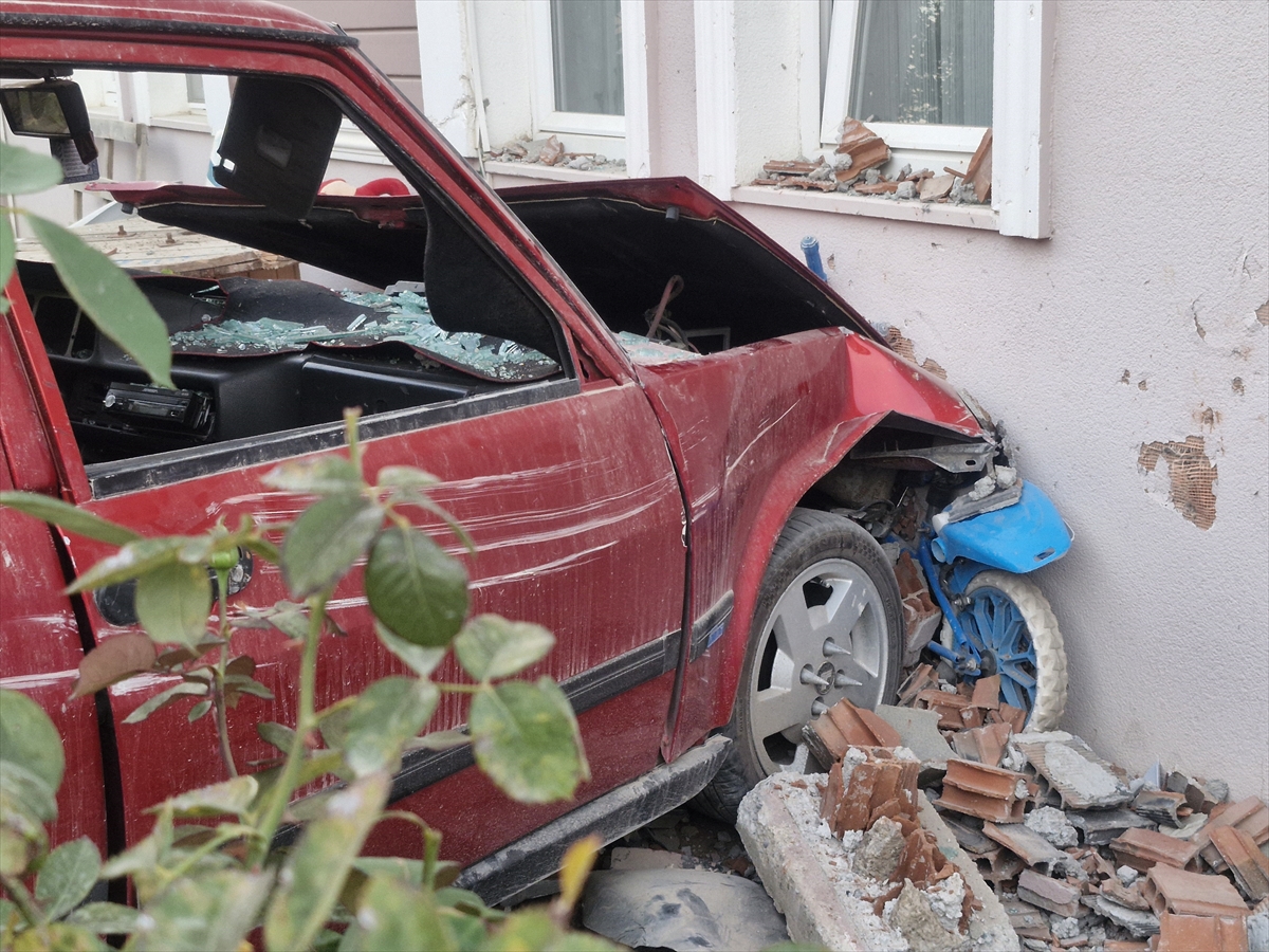 Tokat'ta Şok Kaza! Elektrikli Bisiklet ve Otomobil Çarpıştı