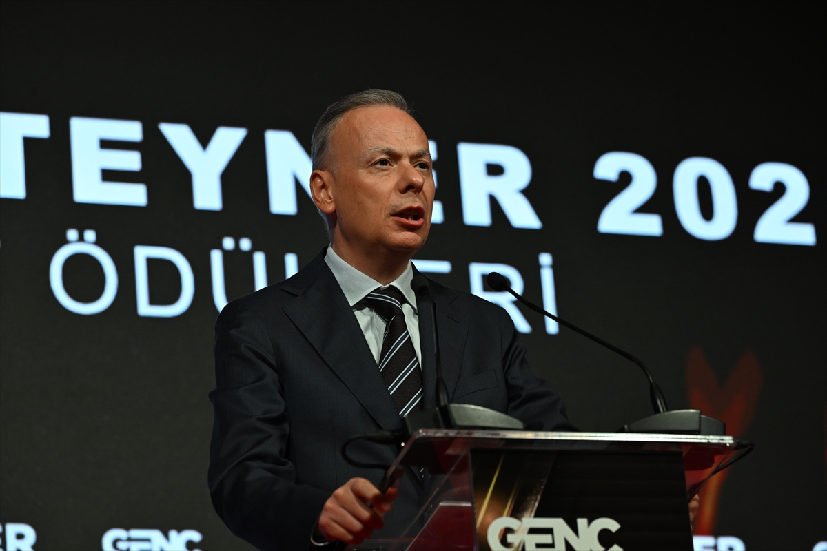 Genç İhracatçılar Altın Konteyner'de Parladı: Geleceğe Yön Veren Gençler