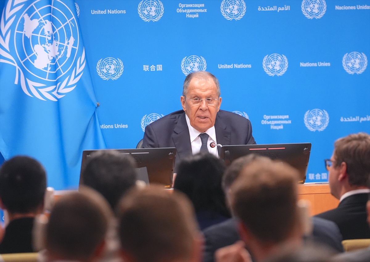 Lavrov'dan Batıya Şok Uyarı Hava Sahamızdan Uzak Durun