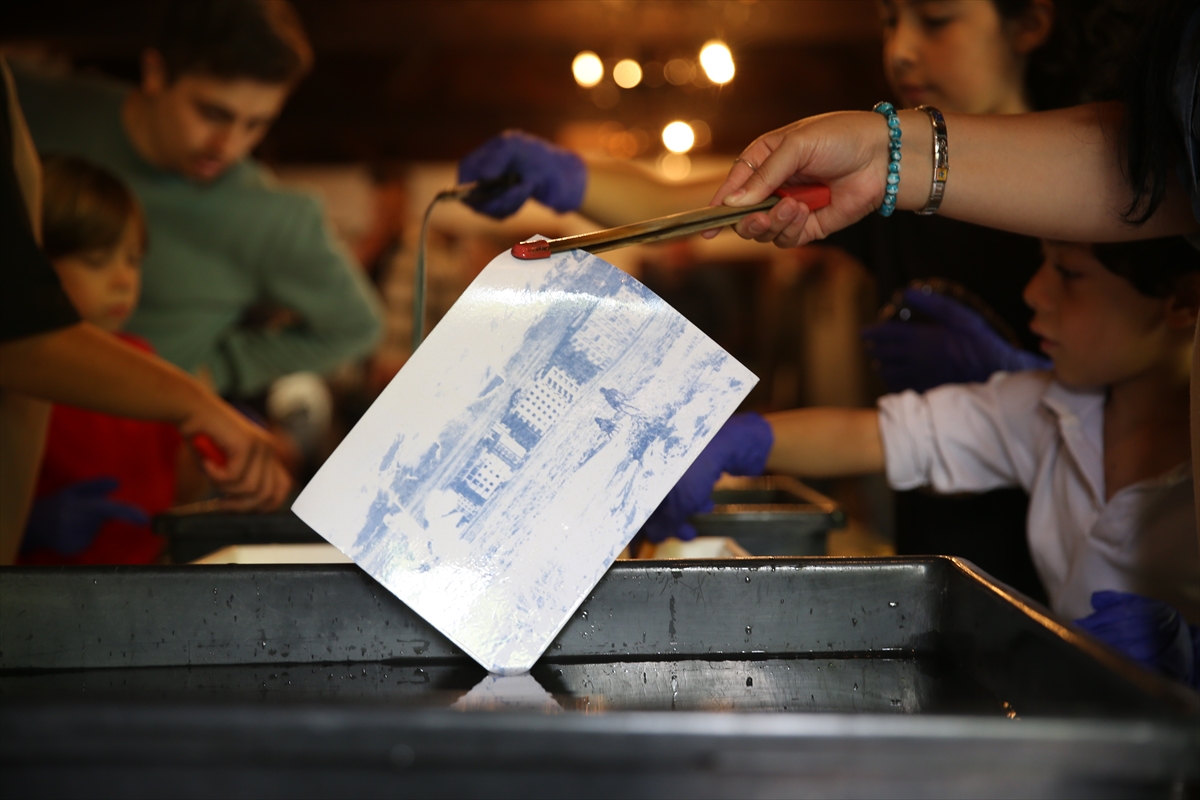 Erzurum'da Tarihi Fotoğraf Teknikleriyle Büyüleyici Sanat Deneyimi
