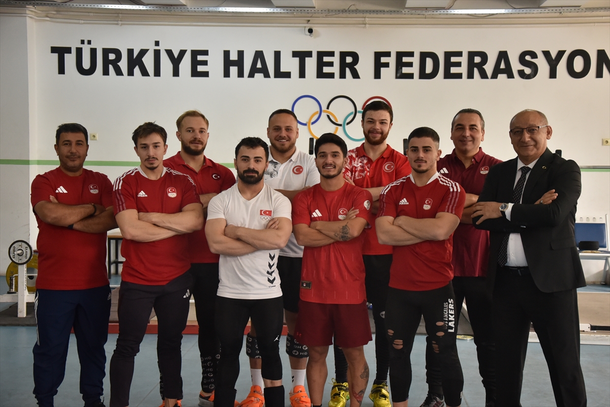 2025 Dünya Büyükler Halter Şampiyonası'nda Neler Olacak