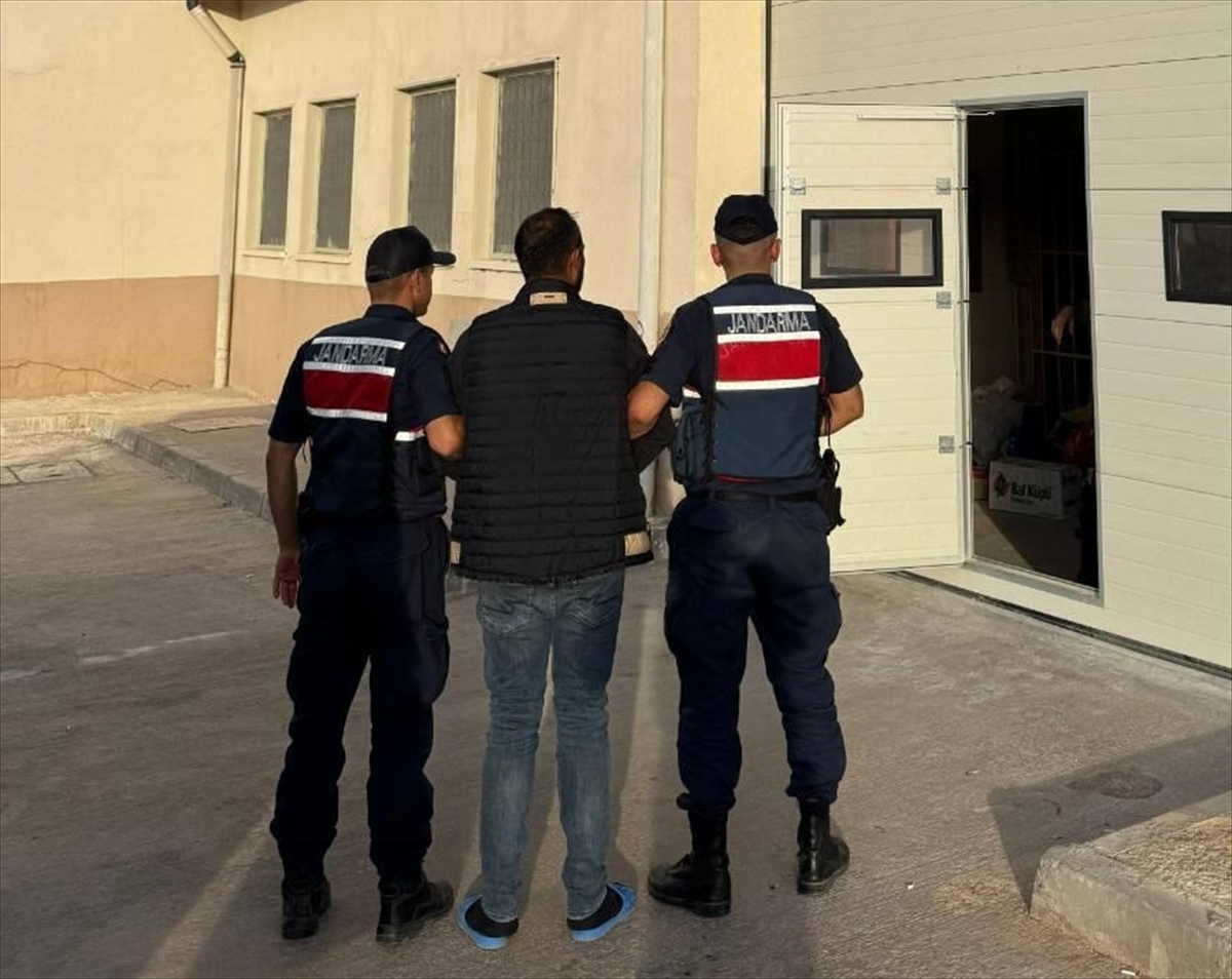 Kırşehir'de Çifte Cinayet ve Akraba Yaralama: Zanlı Hakkında Şok Detaylar