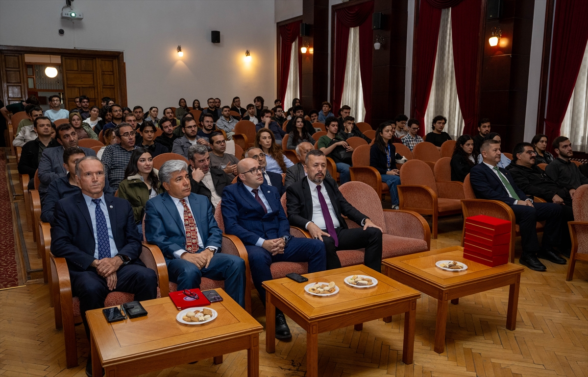 Siber Güvenlikte Devrim Gibi Eğitim: İstanbul'da Büyük Buluşma