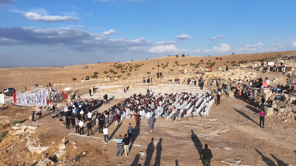 Zerzevan Kalesi'nde Antik Atmosferde Büyüleyici Konser Deneyimi