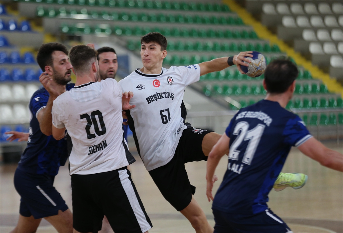 Beşiktaş Hentbol Takımı Rize'de Galibiyetle Dönüyor