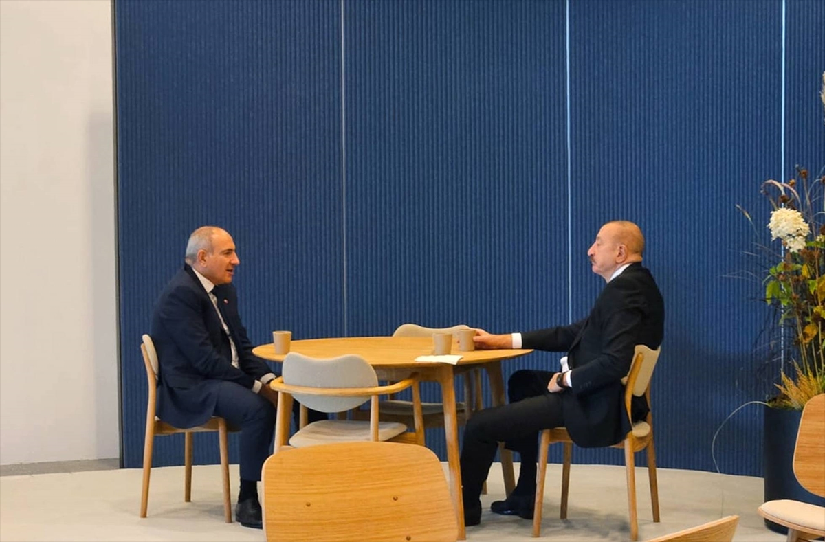 Kopenhag'da Sürpriz Zirve: Aliyev ve Paşinyan Barış İçin Bir Arada