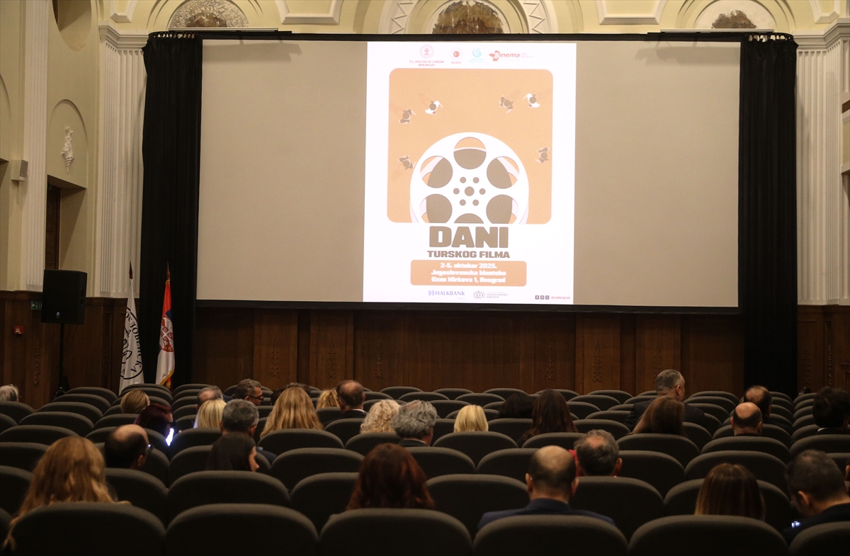 Türk Filmleri Sırbistan'da Sinemaseverleri Büyülüyor