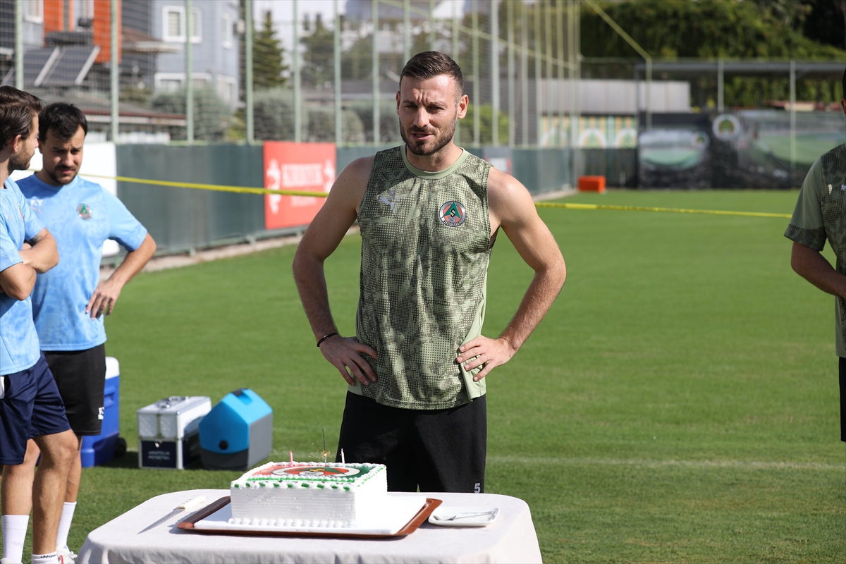 Alanyaspor Sahaya Hazır Asıl Mücadele Başlıyor