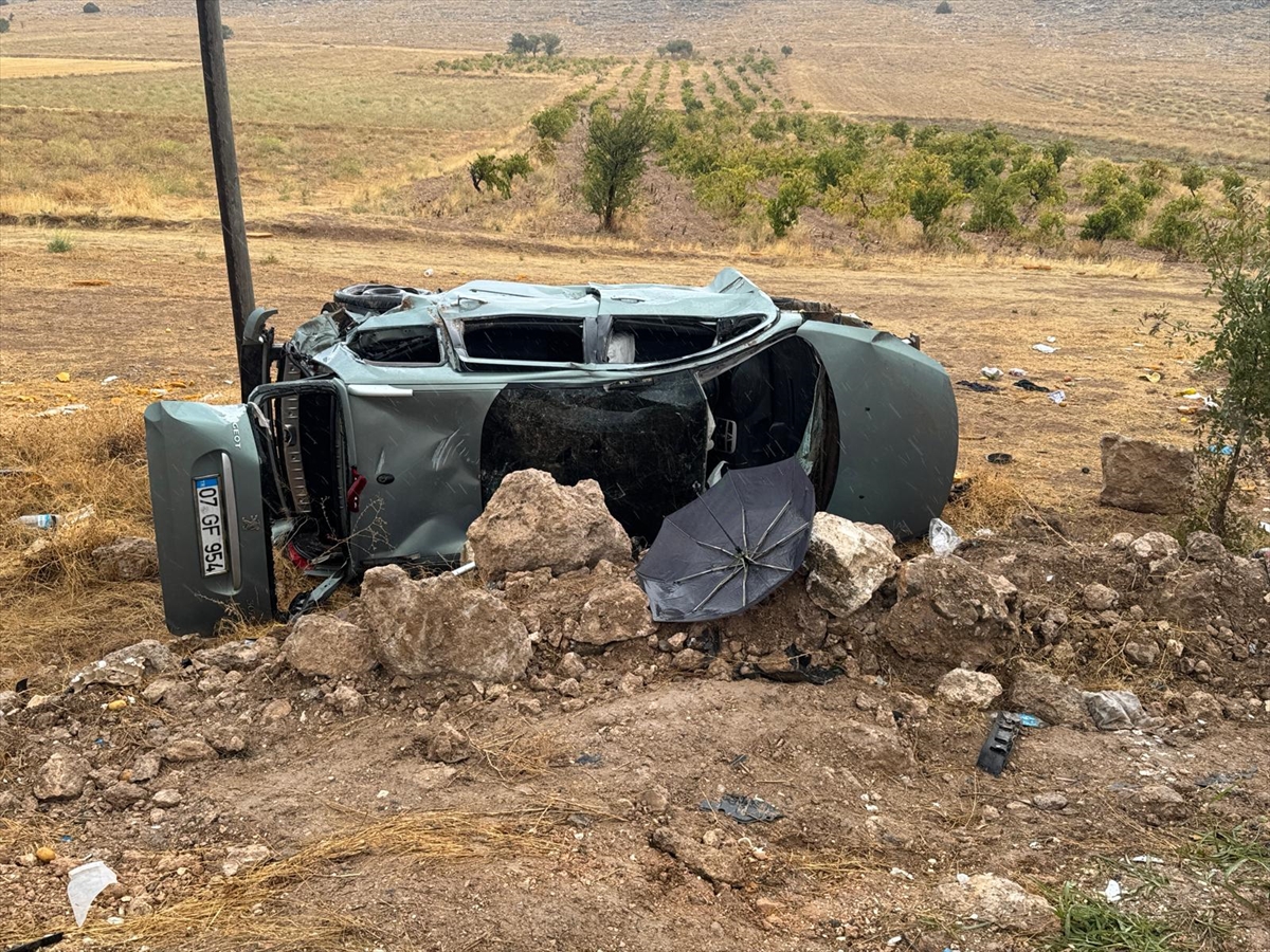 Burdur'da Tehlikeli Kavşak: Bir Kazada 5 Yaralı