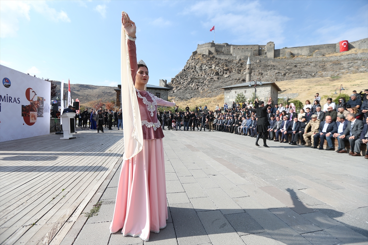 Kars'ta Yaşayan Miras Festivali Renkli Başladı