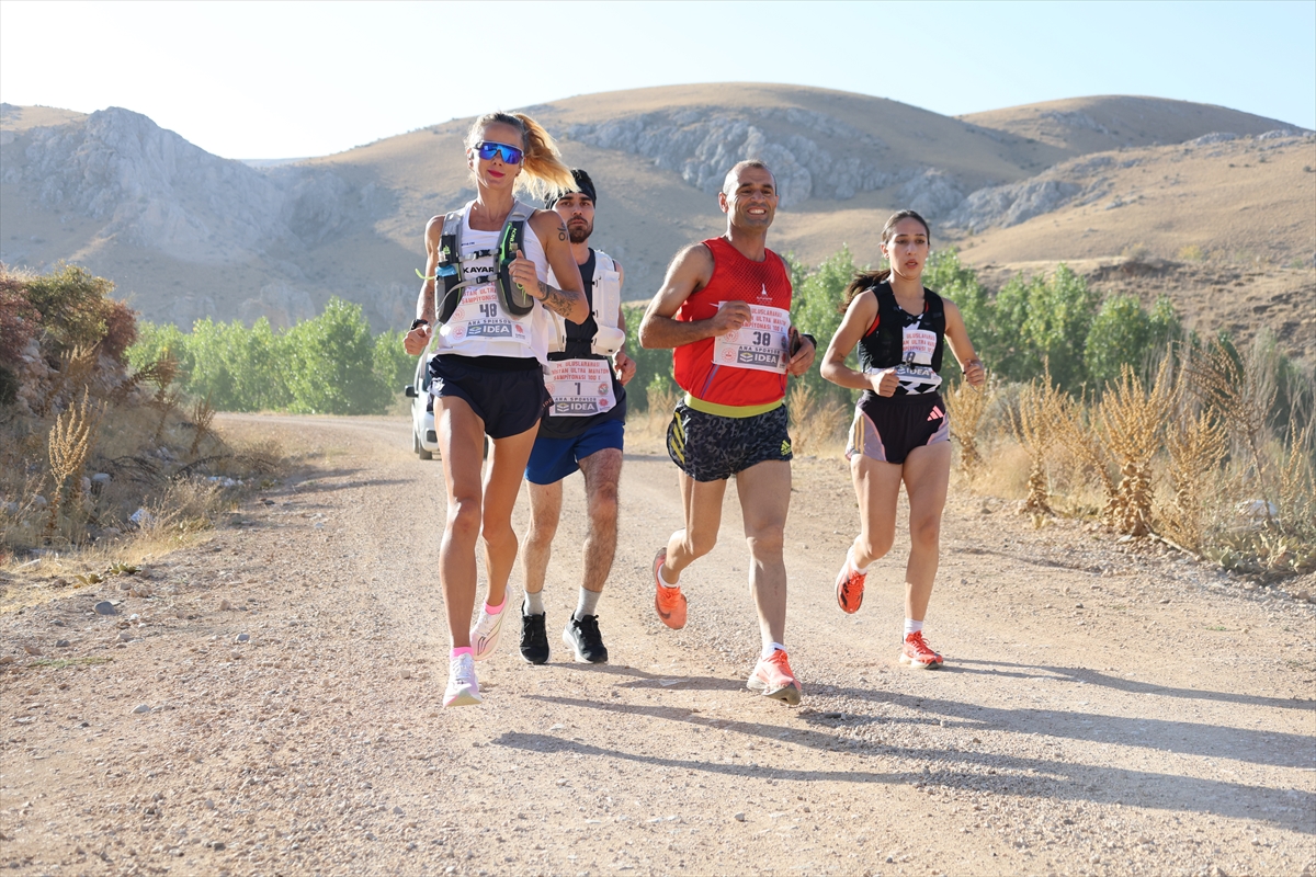 Elbistan Uluslararası Ultra Maraton Şampiyonası Nefes Kesti
