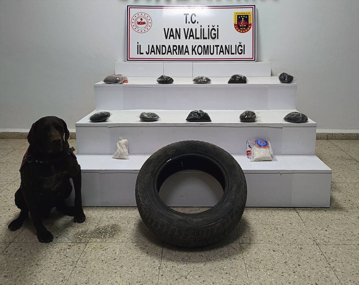 Van'da Şoke Eden Uyuşturucu Yakalama Operasyonu